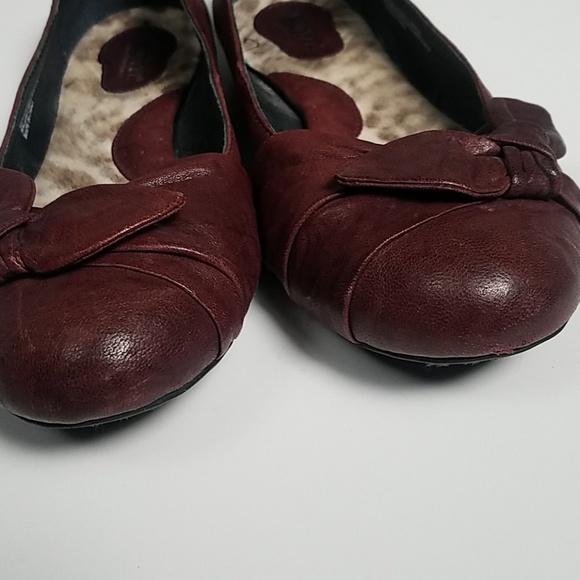 Born Red Leather Bow Ballet Flats 9 - Picture 6 of 7